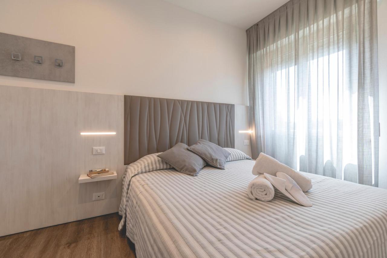 Hotel Loretta & Dependance Cervia Exterior photo